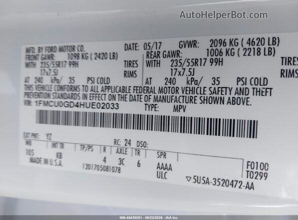 1FMCU0GD4HUE02033 2017 FORD ESCAPE White ძრავის განყოფილების ხედი
