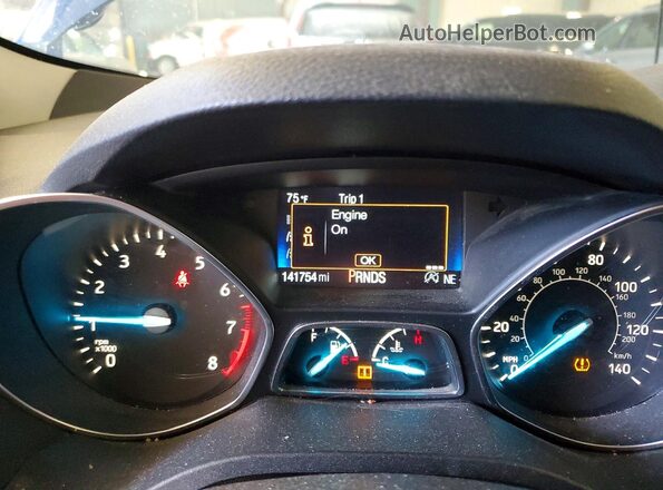 1FMCU0GD4HUE35937 2017 FORD ESCAPE Blue Widok zestawu wskaźników