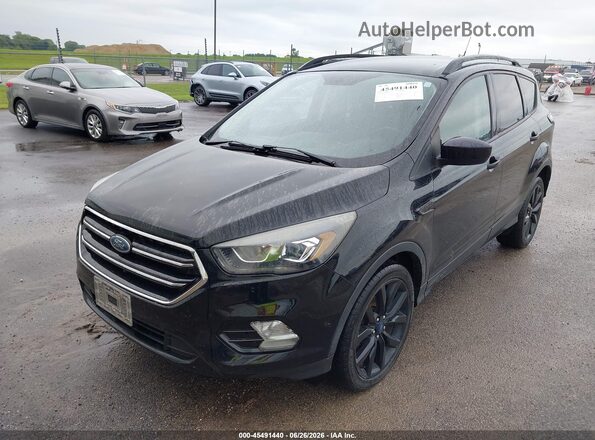 1FMCU0GD4JUC16823 2018 FORD ESCAPE Black Vista tres cuartos delantera izquierda