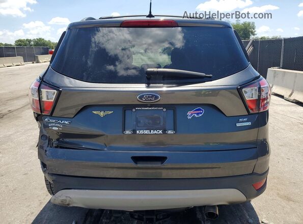 1FMCU0GD4JUD00799 2018 FORD ESCAPE Серый Вид сзади