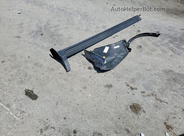 1FMCU0GD4JUD00799 2018 FORD ESCAPE Серый Вид наклейки с VIN-кодом