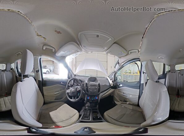 1FMCU0GD4JUD60615 2018 FORD ESCAPE Silver 360 interior view