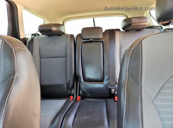 1FMCU0GD5HUA38639 2017 FORD ESCAPE Gray Vista de los asientos traseros
