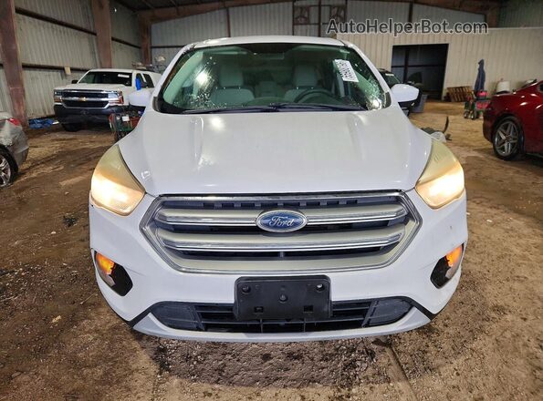 1FMCU0GD5HUB42662 2017 FORD ESCAPE White წინა ხედი