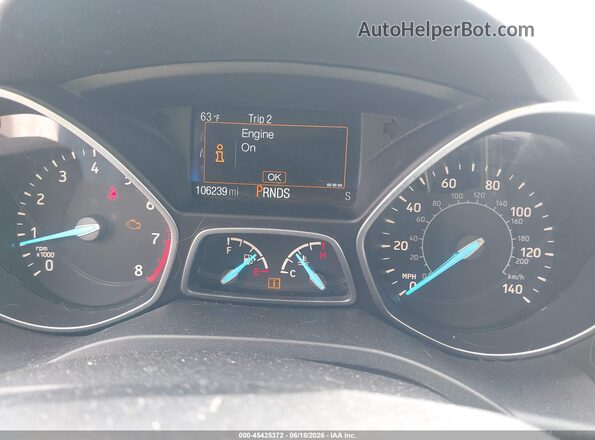 1FMCU0GD5HUC23113 2017 FORD ESCAPE White 