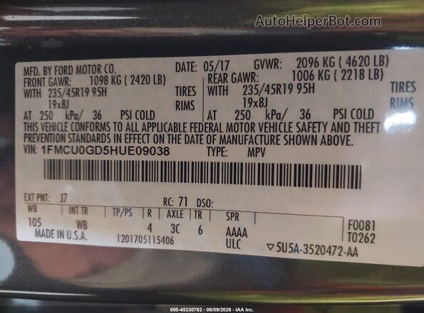 1FMCU0GD5HUE09038 2017 FORD ESCAPE Gray Vista del compartimento del motor
