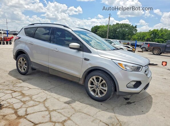 1FMCU0GD5JUD07552 2018 FORD ESCAPE Silver 