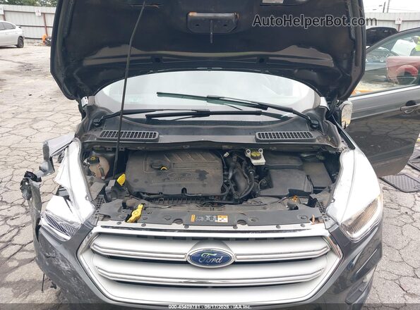 1FMCU0GD5JUD54838 2018 FORD ESCAPE Серый Вид сзади