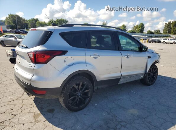 1FMCU0GD5KUA59031 2019 FORD ESCAPE Silver უკანა მარჯვენა