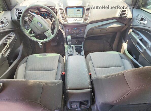 1FMCU0GD5KUB04940 2019 FORD ESCAPE Gray Widok deski rozdzielczej