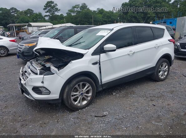 1FMCU0GD5KUB46590 2019 FORD ESCAPE Белый Передняя левая четверть