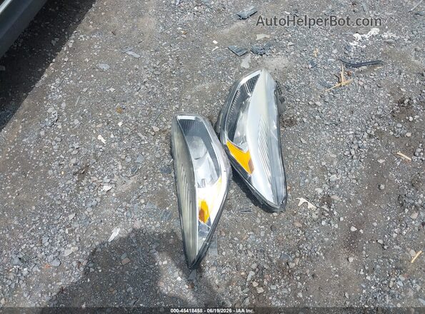 1FMCU0GD5KUB46590 2019 FORD ESCAPE Белый Вид щитка приборов