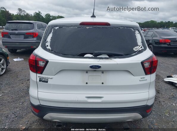 1FMCU0GD5KUB46590 2019 FORD ESCAPE Белый 