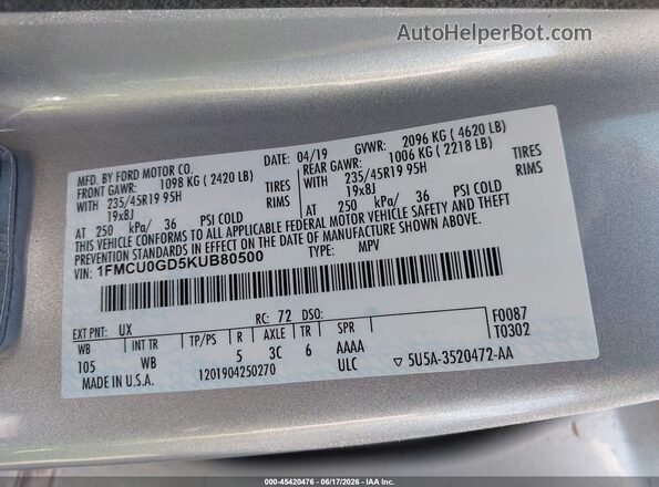 1FMCU0GD5KUB80500 2019 FORD ESCAPE Silver Widok komory silnika