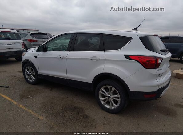 1FMCU0GD5KUB81906 2019 FORD ESCAPE White Widok wnętrza 360 stopni