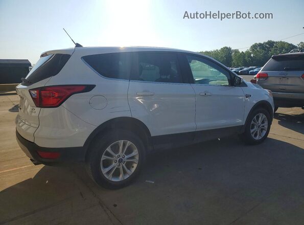 1FMCU0GD5KUB99287 2019 FORD ESCAPE Белый Задняя правая четверть