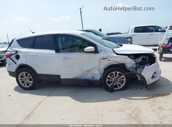 1FMCU0GD5KUC27850 2019 FORD ESCAPE White Vista interior trasera
