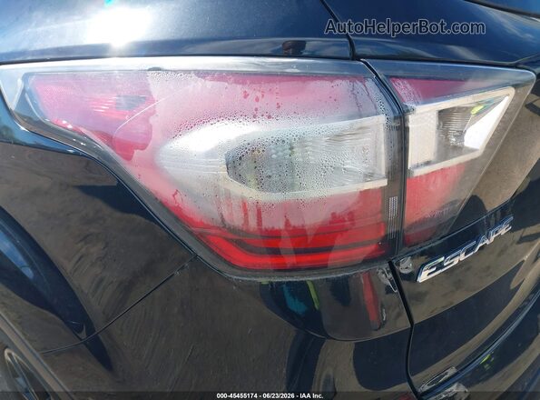 1FMCU0GD6HUB50463 2017 FORD ESCAPE Black Вид спереду