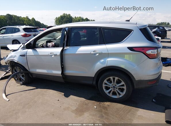 1FMCU0GD6HUB95564 2017 FORD ESCAPE Silver 