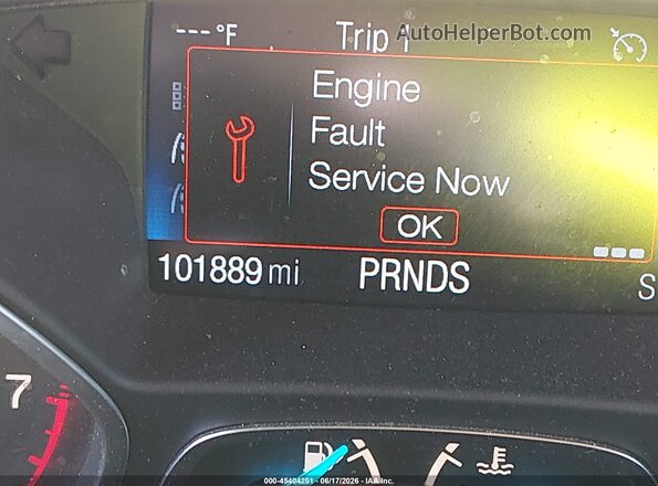1FMCU0GD6HUB95564 2017 FORD ESCAPE Silver 