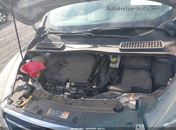 1FMCU0GD6HUC18230 2017 FORD ESCAPE Silver Rear view