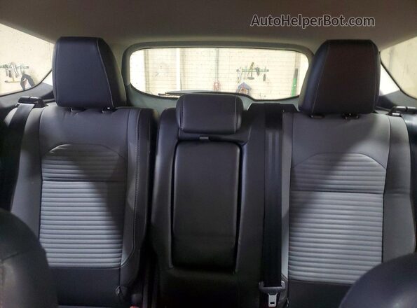 1FMCU0GD6JUC16662 2018 FORD ESCAPE Gray Rear seats view