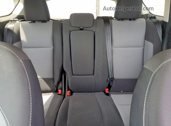 1FMCU0GD6JUC31890 2018 FORD ESCAPE White Rear seats view