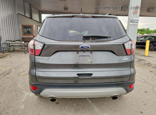 1FMCU0GD6JUD35702 2018 FORD ESCAPE Серый Вид сзади