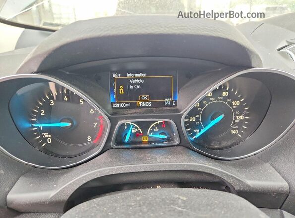 1FMCU0GD6JUD35702 2018 FORD ESCAPE Серый Вид щитка приборов