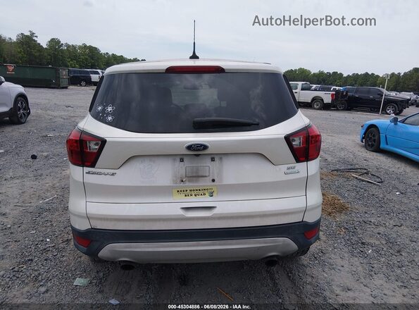 1FMCU0GD6KUC44981 2019 FORD ESCAPE Белый 