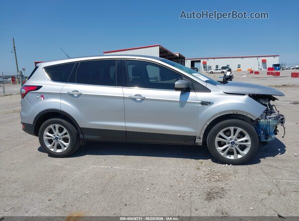 1FMCU0GD7HUD28459 2017 FORD ESCAPE Silver სალონის 360-გრადუსიანი ხედი