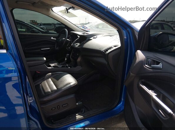 1FMCU0GD7HUF07262 2017 FORD ESCAPE Blue Սալոնի դիմացի տեսք