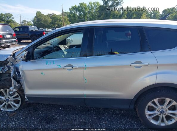 1FMCU0GD7KUA49780 2019 FORD ESCAPE Silver Панорамний вид салону 360°