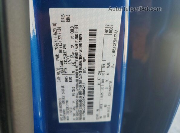 1FMCU0GD7KUB85262 2019 FORD ESCAPE Blue VIN კოდის სტიკერის ხედი