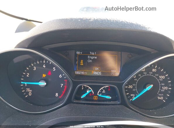 1FMCU0GD8HUC08315 2017 FORD ESCAPE Silver 