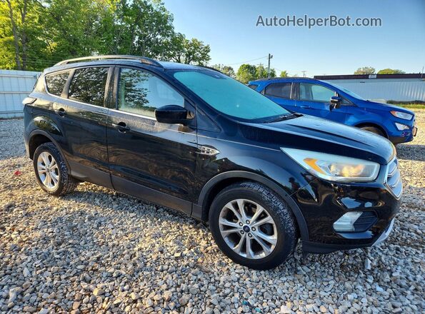 1FMCU0GD8HUD95510 2017 FORD ESCAPE Black Przód prawy