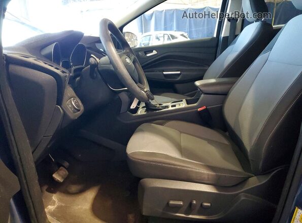 1FMCU0GD8JUA03731 2018 FORD ESCAPE Синий Вид салона спереди