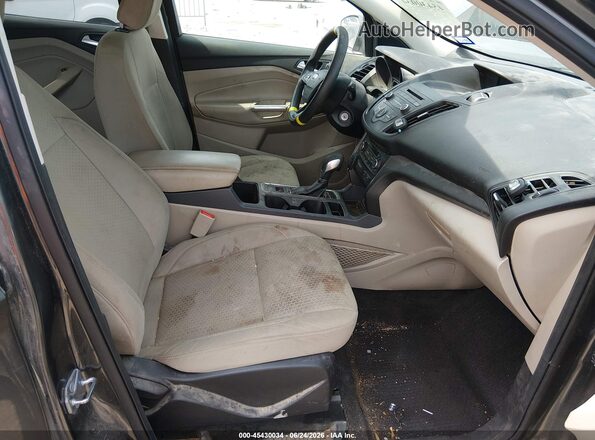 1FMCU0GD8JUA63699 2018 FORD ESCAPE Black Widok wnętrza z przodu