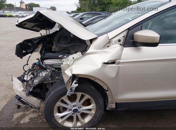 1FMCU0GD8JUD20635 2018 FORD ESCAPE Beige 