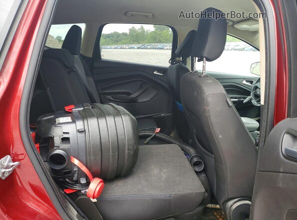 1FMCU0GD8KUB76585 2019 FORD ESCAPE Red 
