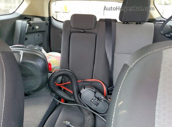 1FMCU0GD8KUB76585 2019 FORD ESCAPE Red 