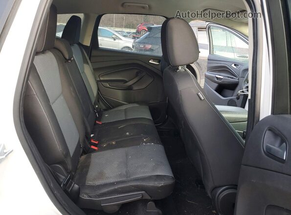 1FMCU0GD9HUB93582 2017 FORD ESCAPE Белый 