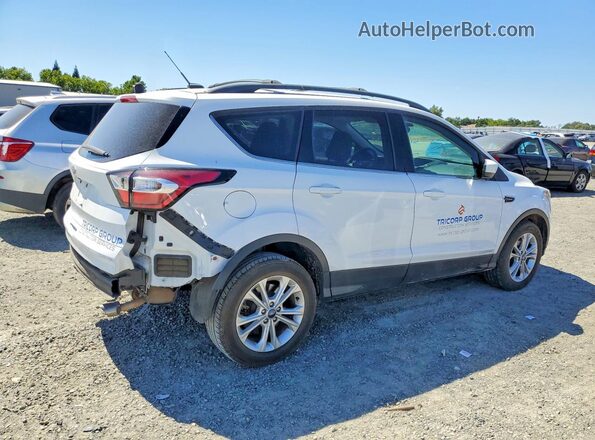 1FMCU0GD9JUD37802 2018 FORD ESCAPE White 