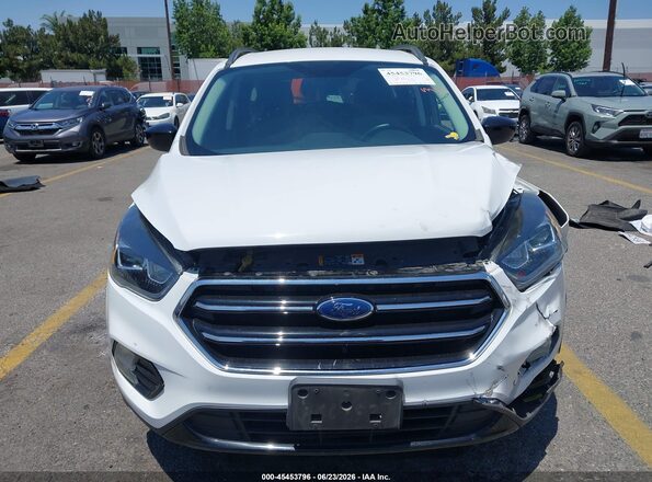 1FMCU0GD9KUB05153 2019 FORD ESCAPE White Widok wnętrza z tyłu