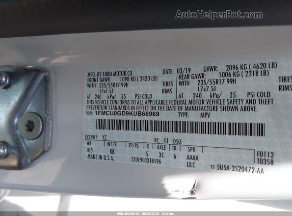1FMCU0GD9KUB66969 2019 FORD ESCAPE White Engine compartment view