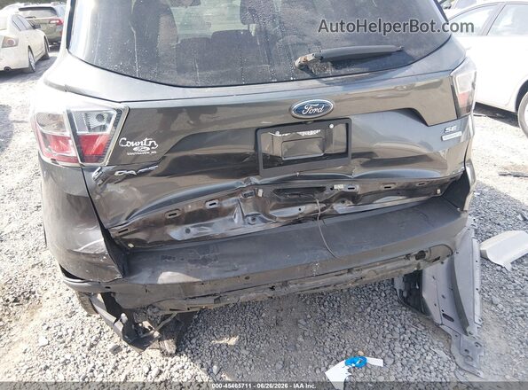 1FMCU0GDXHUA88632 2017 FORD ESCAPE Серый Вид спереди