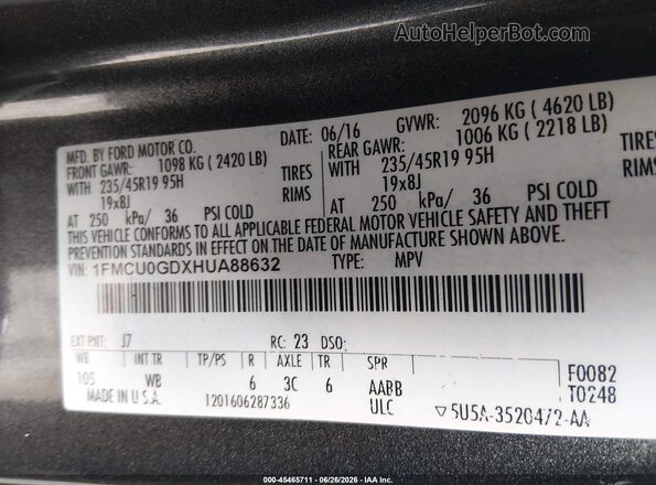 1FMCU0GDXHUA88632 2017 FORD ESCAPE Серый Вид подкапотного пространства