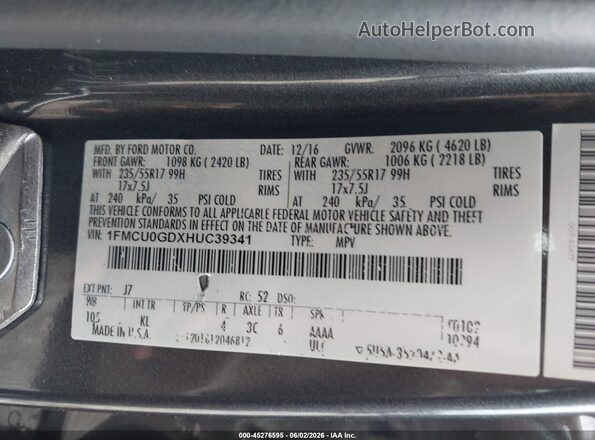 1FMCU0GDXHUC39341 2017 FORD ESCAPE Gray Vista del compartimento del motor