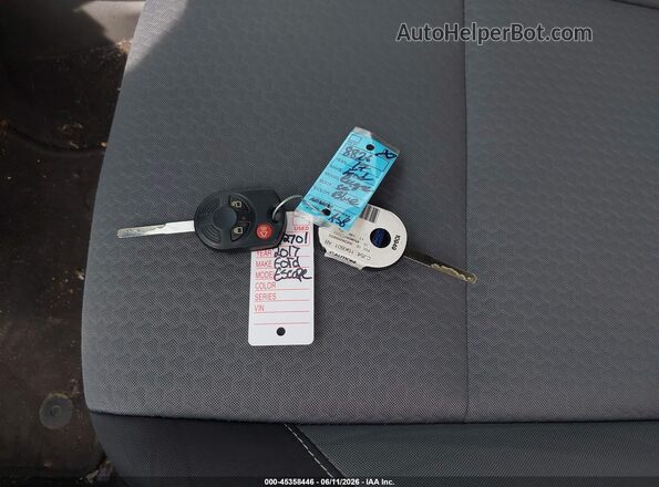 1FMCU0GDXHUE87623 2017 FORD ESCAPE Gray 