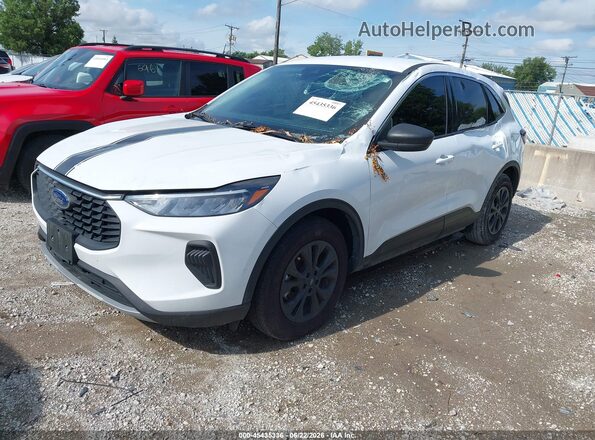 1FMCU0GN1RUB10124 2024 FORD ESCAPE White Przód lewy